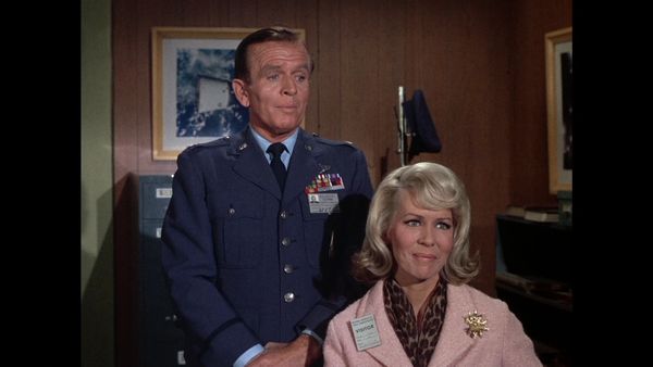 I Dream Of Jeannie - Divorcio, estilo genio
