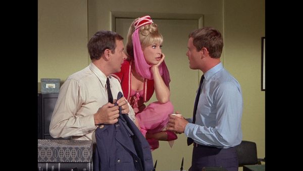 I Dream Of Jeannie - La mejor invención del mundo