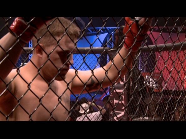 Caged - Episodio 10