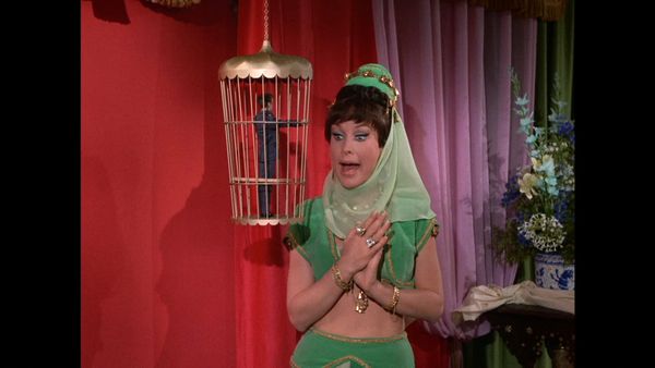 I Dream Of Jeannie - Genio, Genio, Quien tiene al Genio? - Parte III