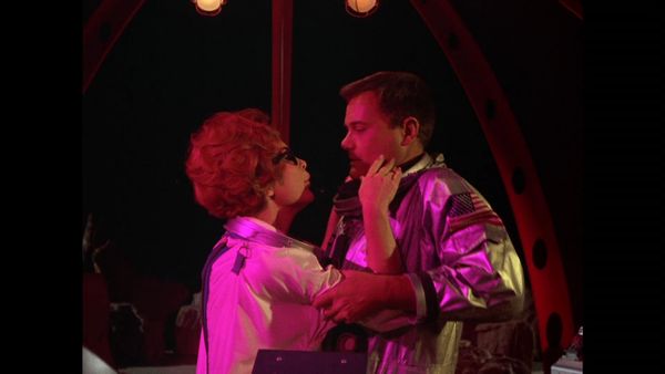 I Dream Of Jeannie - Operación: primera pareja en la luna
