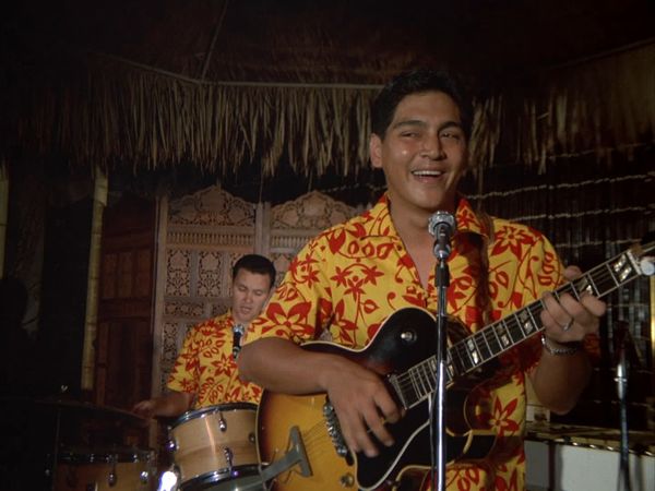 I Dream Of Jeannie - Jeannie va a Honolulu