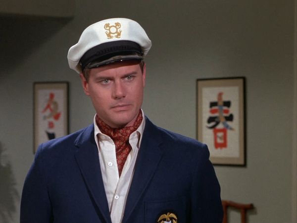 I Dream Of Jeannie - Mi pobre maestro, el civil