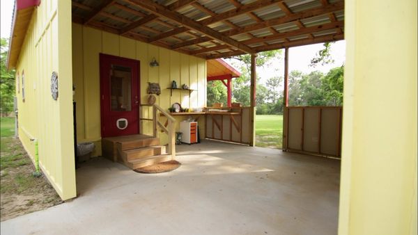 Tiny House Hunting - An ADU in Austin