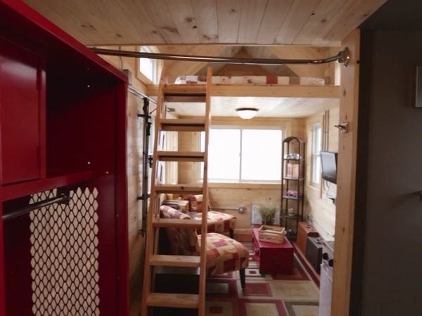 Tiny House Hunting - A Tiny Starter Home