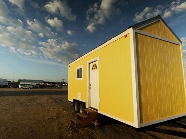 Tiny House Hunting - Tiny Home of the Kitchen Nomads