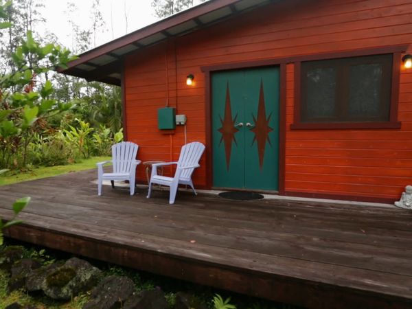 Tiny House Hunting - Living Tiny on Hawaii's Big Island