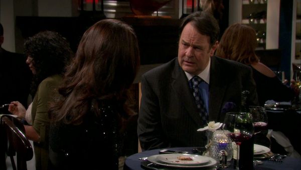 Happily Divorced - Cesar und Teresa