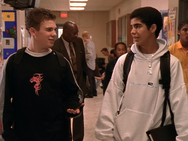 Degrassi: la nueva generación - Diarios de baloncesto