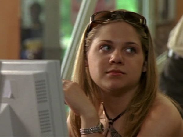 Degrassi: The Next Generation - ¿Me quedo o me voy?