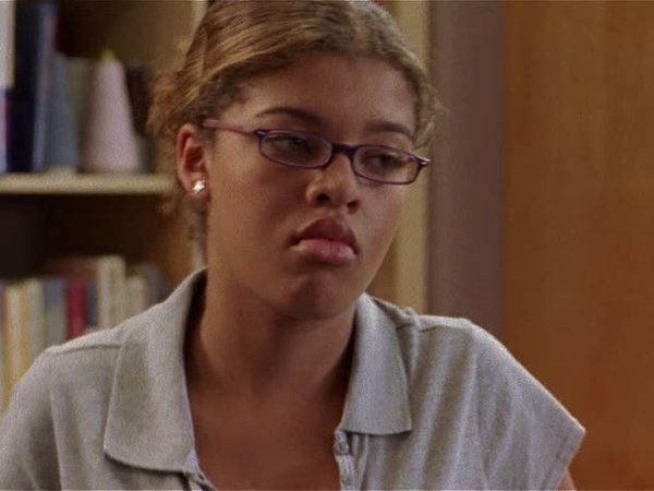 Degrassi: la nueva generación - Secreto, Pt. 1