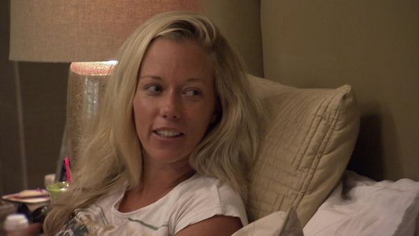 Kendra On Top - The Confidence Game