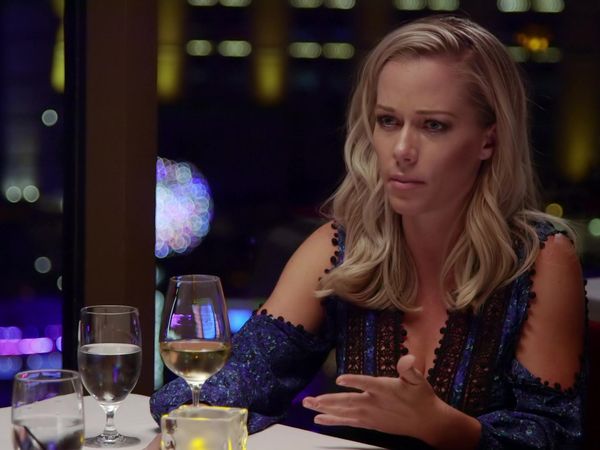 Kendra On Top - The Parent Trapped