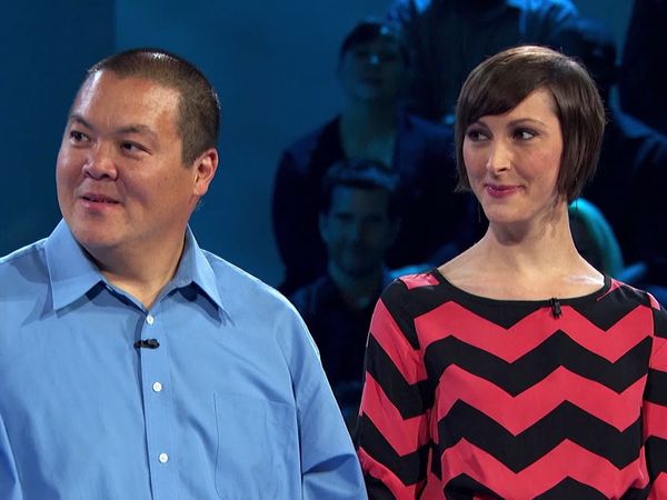 Idiotest - Newly Engaged Couple vs. Friends