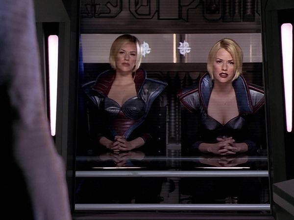 Gene Roddenberry's Andromeda - Slipfight the Dogs of War