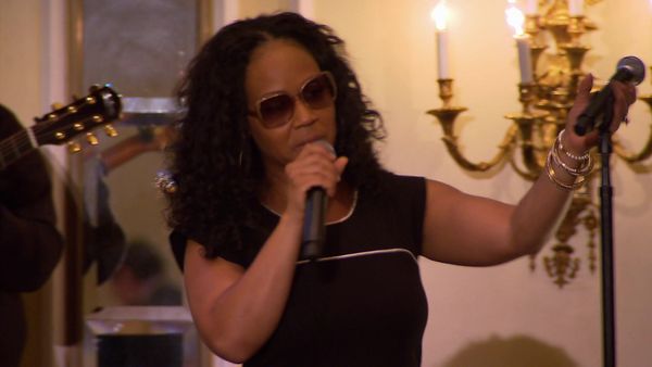 Mary Mary - Holding the Fort