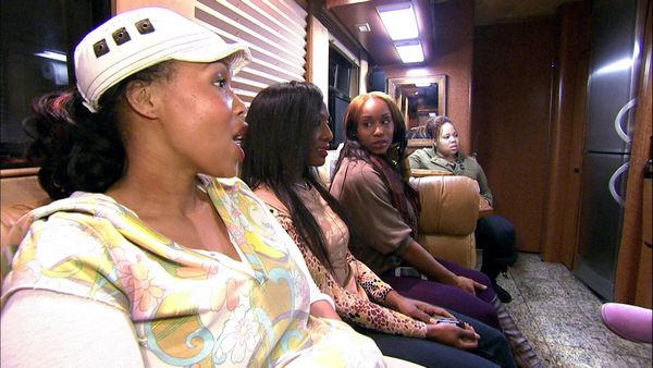 Mary Mary - Sisters Trippin'