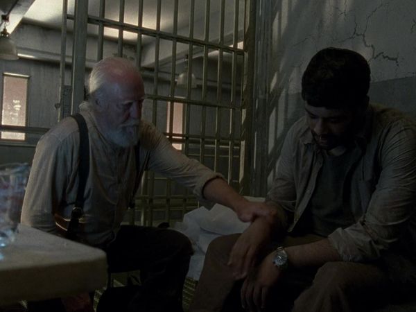 The Walking Dead en español - Reclusión