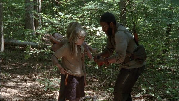 The Walking Dead en español - Internos