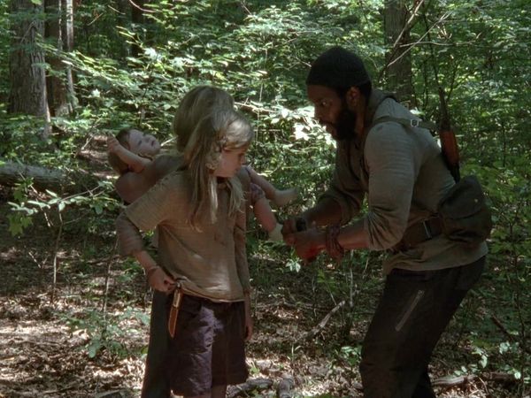 The Walking Dead en español - Internos