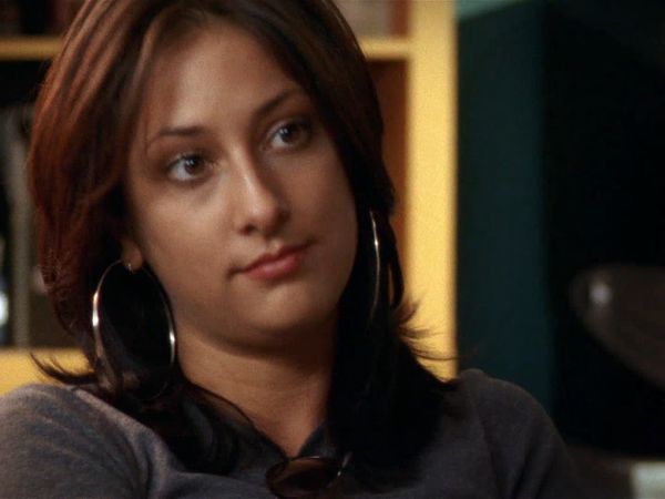 Degrassi: The Next Generation - Nuestros labios están sellados, Pt. 2