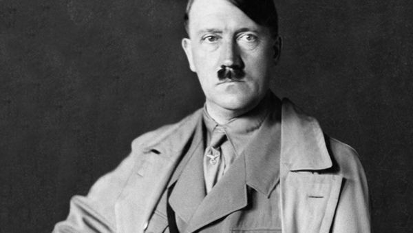 The Hitler Chronicles - A Sad Puppy And A Private