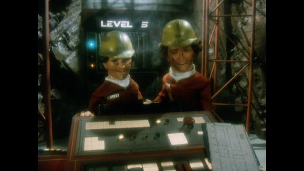 Terrahawks - Space Giant