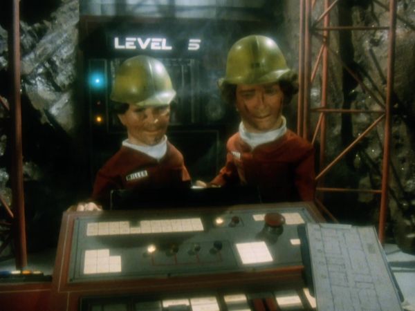 Terrahawks - Space Giant