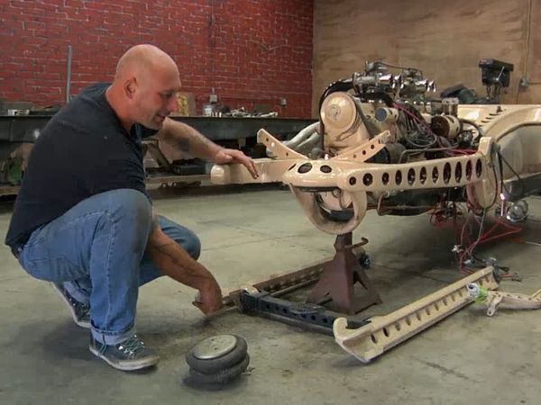 Full Custom Garage - Hot Rod