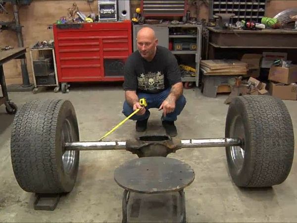 Full Custom Garage - Chopper Trike
