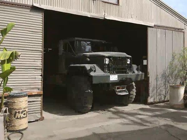Full Custom Garage - Ten Ton Truck