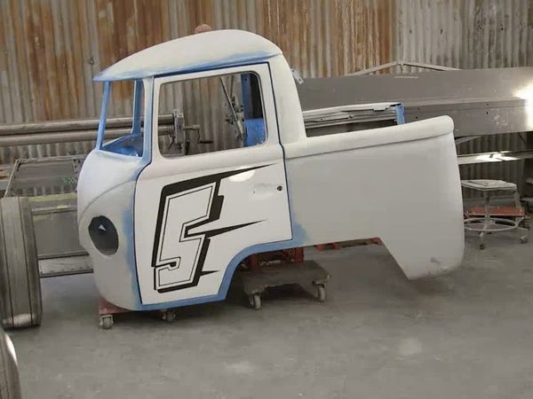 Full Custom Garage - Cartoon Hot Rod Part 1