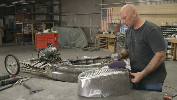 Full Custom Garage - Space Junky Part 2