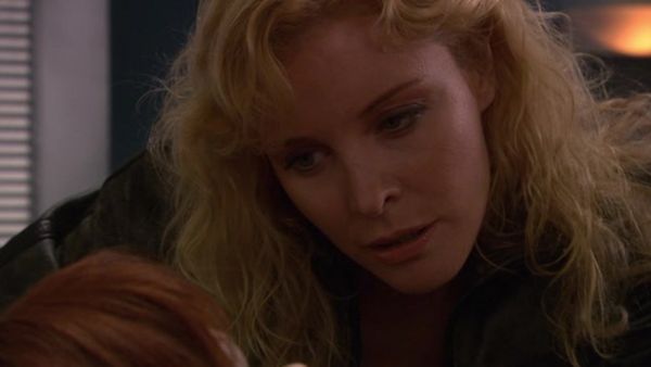 Earth: Final Conflict - Street Wise