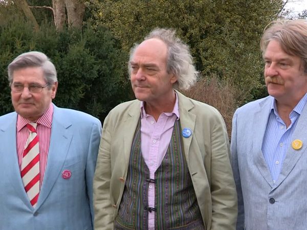 Secret Dealers - Episode 17