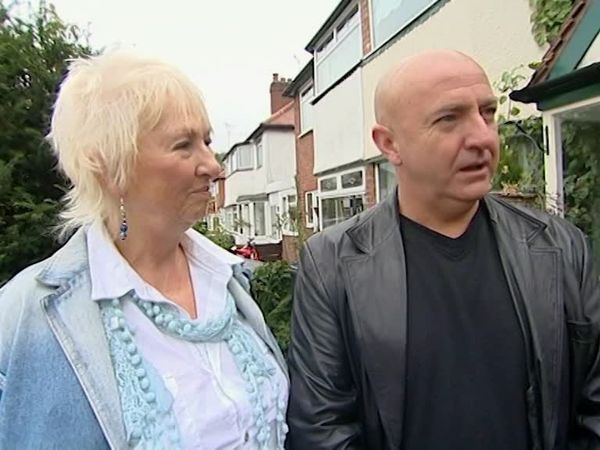 Secret Dealers - Episode 4