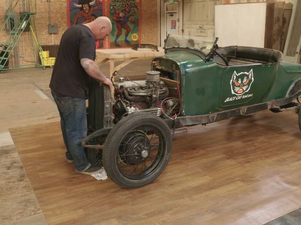 Full Custom Garage - Funky Junk