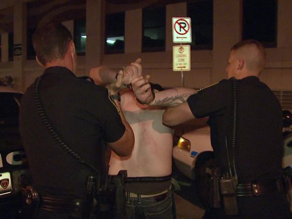 COPS - Cops Love Bites