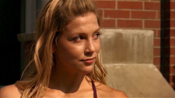 Degrassi: la nueva generación - Con la boca cerrada, Pt. 1