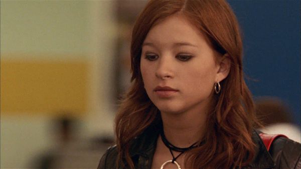 Degrassi: la nueva generación - Todavía no he encontrado lo que estoy buscando