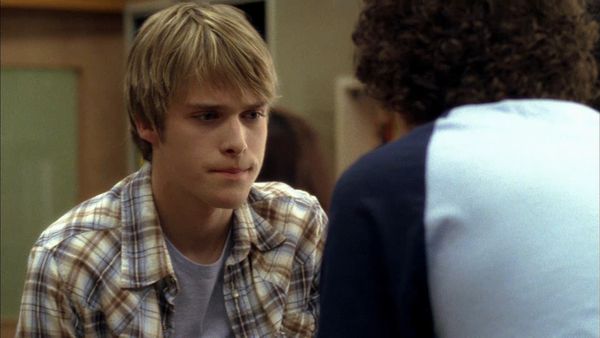 Degrassi: The Next Generation - Sola en la oscuridad, Pt. 2