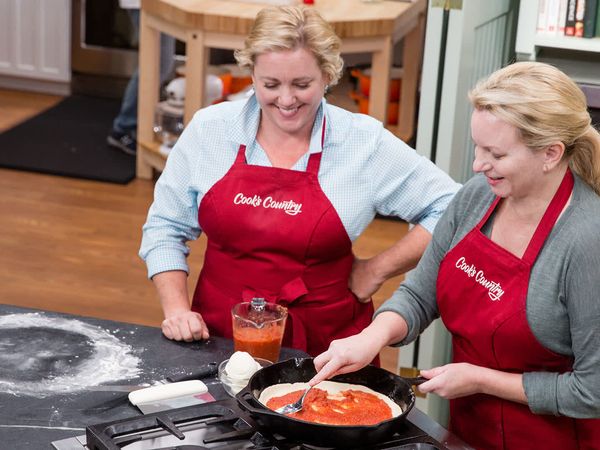 Cook's Country - Cast-Iron Comforts