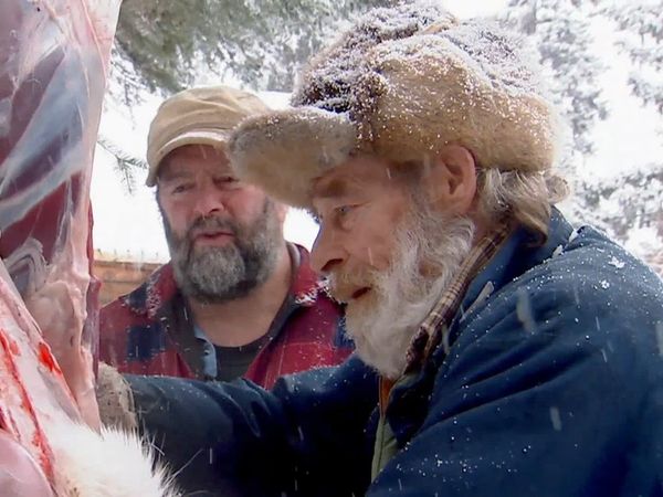 Mountain Men - Surviving Winter