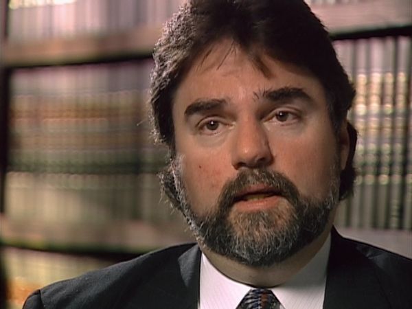 The Prosecutors: In Pursuit of Justice - El dolor del padre