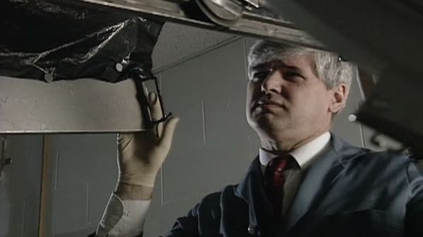 The New Detectives - Agarre mortal