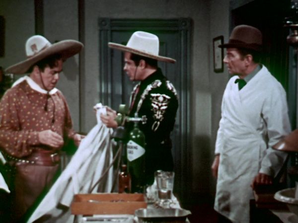 The Cisco Kid - Six-Gun for No-Pain