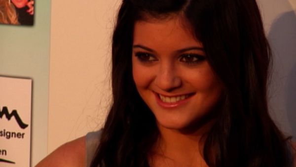 Hollywood's Stories - Kylie Jenner World’s Youngest Billionaire