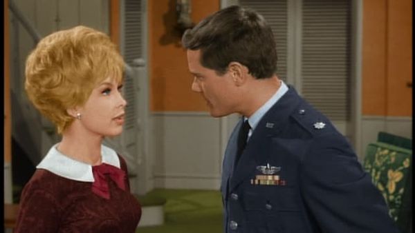 I Dream Of Jeannie - Nunca olvidaré cual es su nombre