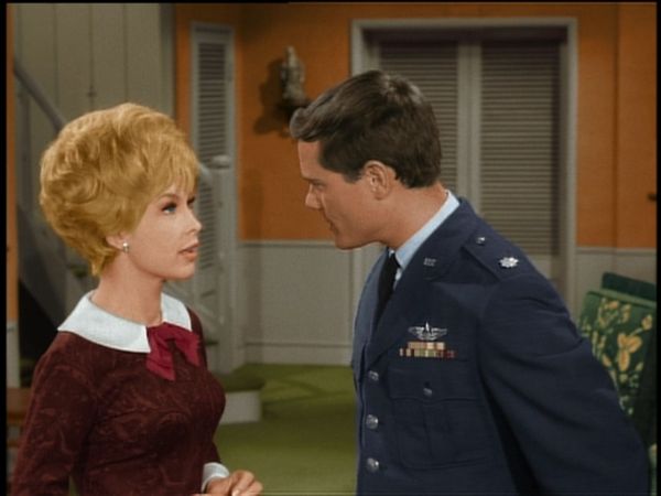 I Dream Of Jeannie - Nunca olvidaré cual es su nombre