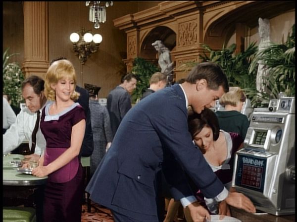 I Dream Of Jeannie - ¿Qué tan afortunado puedes ser?